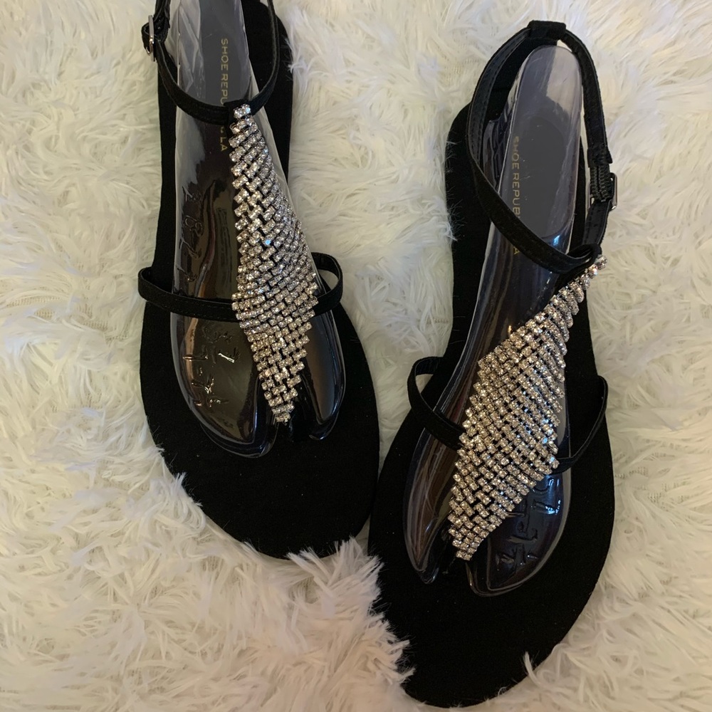 Shoe Republic La black sandals style buka